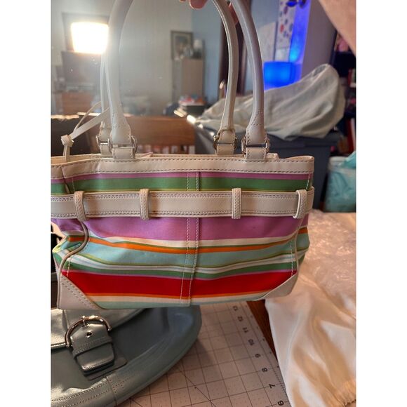 Coach HAMPTON Multicolor striped canvas, leather trim handbag - Picture 3 of 4